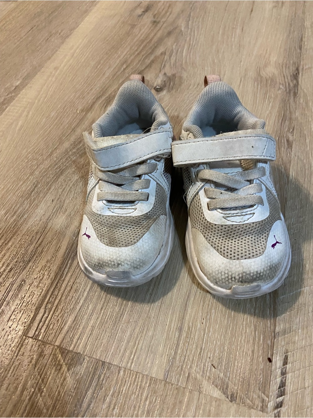 Puma Kids White and Light Gray Sneakers with Pink Logo